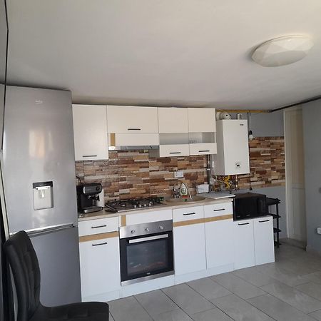 클루지나포카 Garsoniera Sic Zona Terapia Zona Linistita La Casa Cu Parcare 아파트 외부 사진