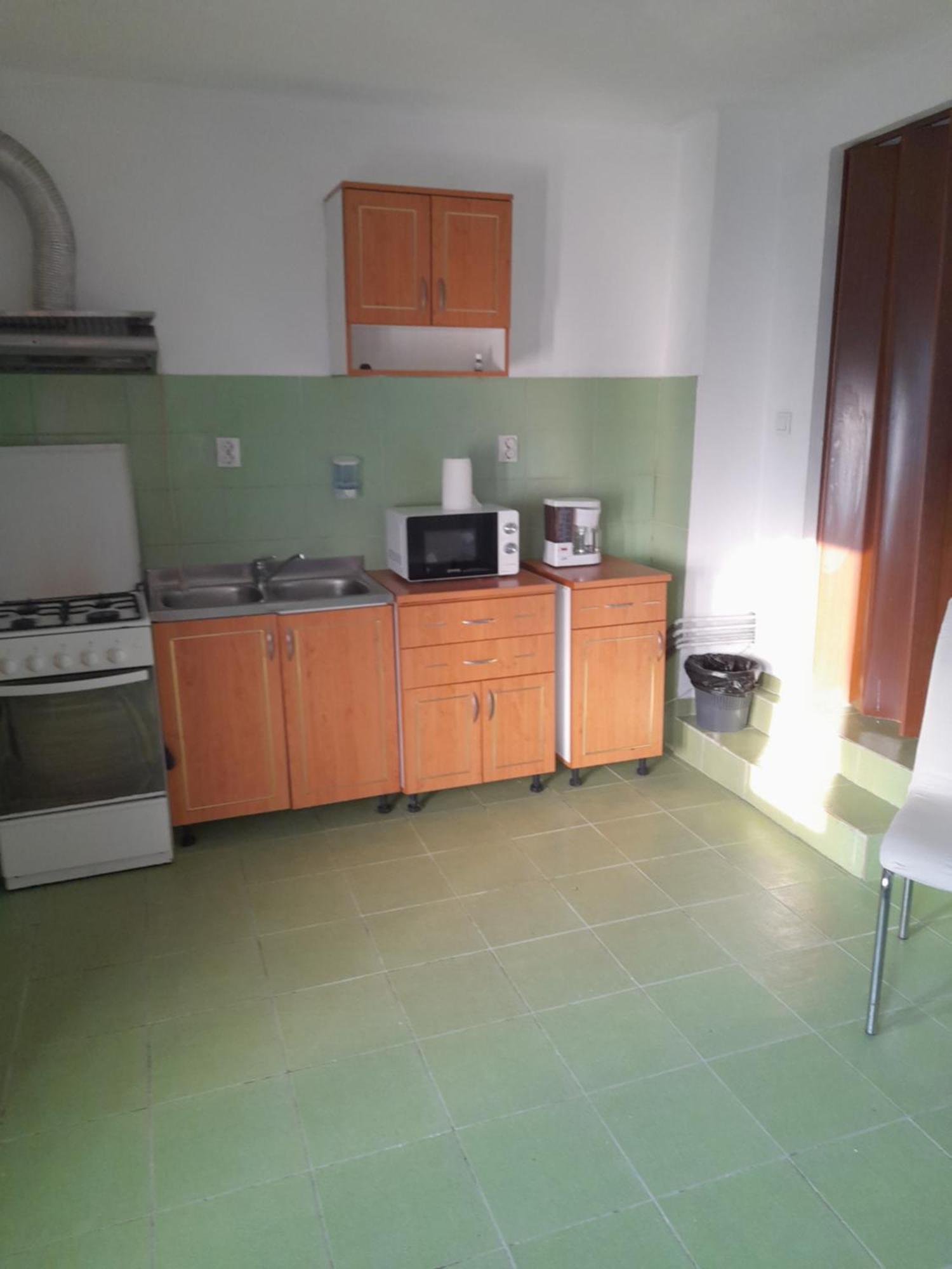클루지나포카 Garsoniera Sic Zona Terapia Zona Linistita La Casa Cu Parcare 아파트 외부 사진